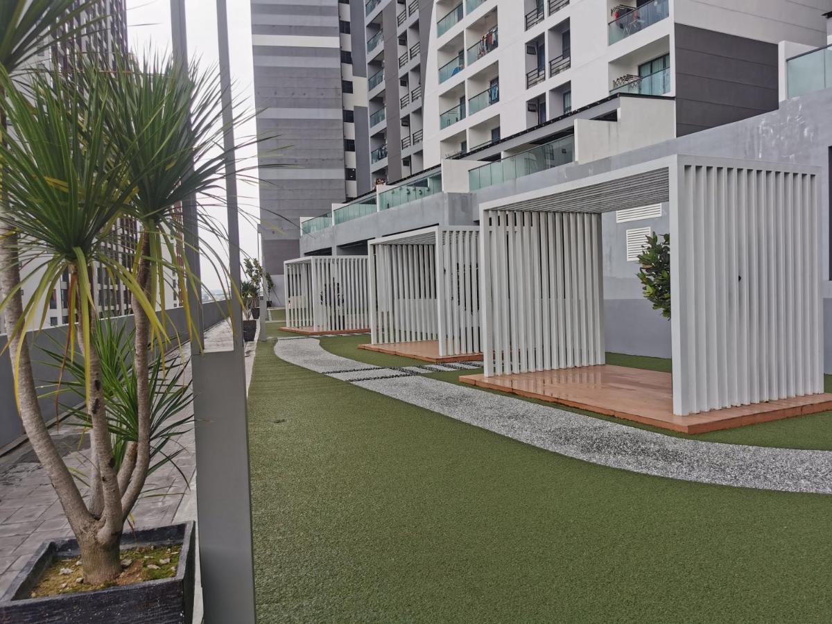 Apple Home 2 At Menara Simfoni, King Size Bed, Cheras, Nexflix, Wifi, Parking Сері-Кембанган Екстер'єр фото