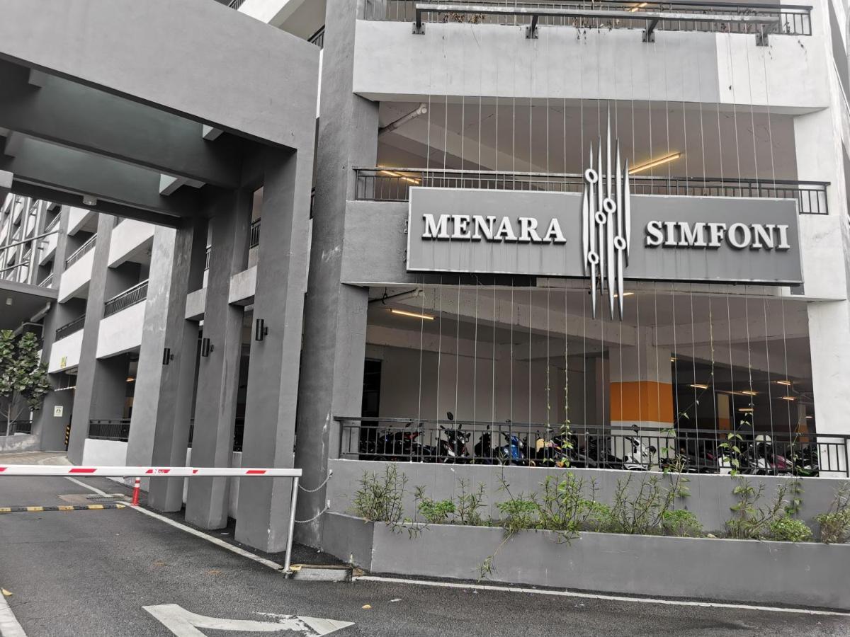 Apple Home 2 At Menara Simfoni, King Size Bed, Cheras, Nexflix, Wifi, Parking Сері-Кембанган Екстер'єр фото