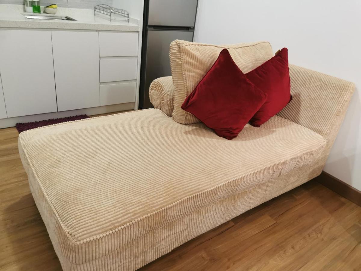 Apple Home 2 At Menara Simfoni, King Size Bed, Cheras, Nexflix, Wifi, Parking Сері-Кембанган Екстер'єр фото